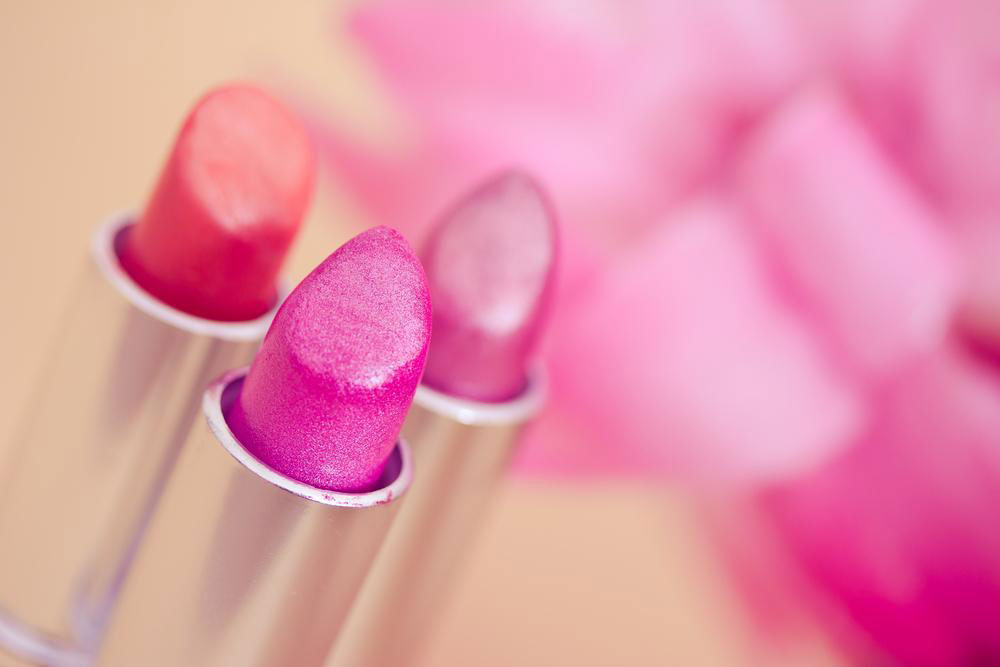 8 lipstick hacks you must know about