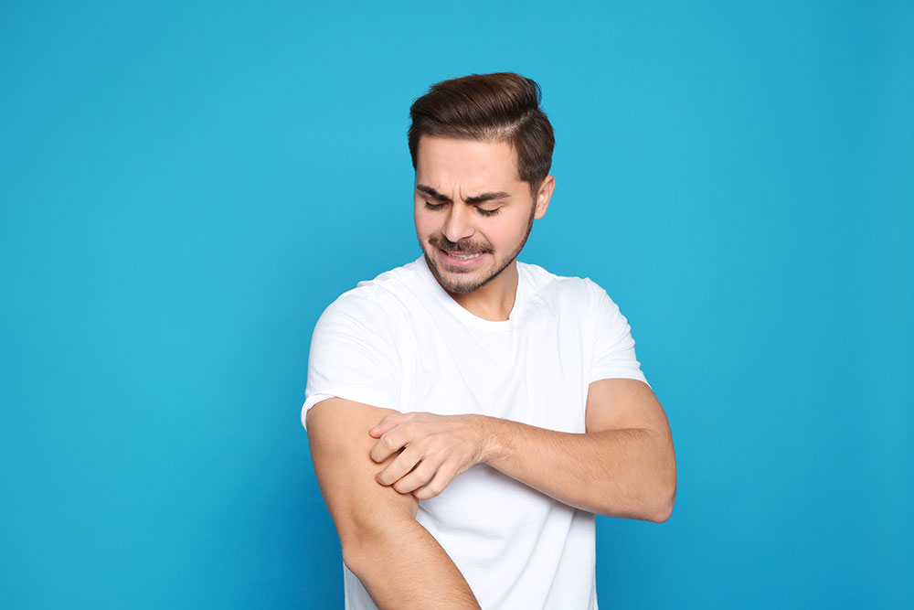 What makes your skin itch
